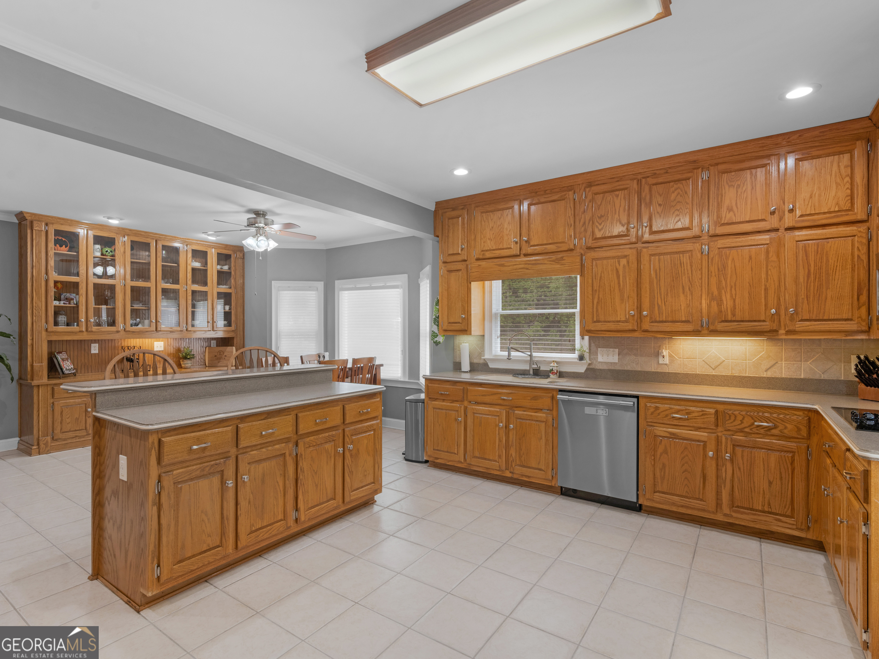 511 Clearwater Drive Property Photo 12