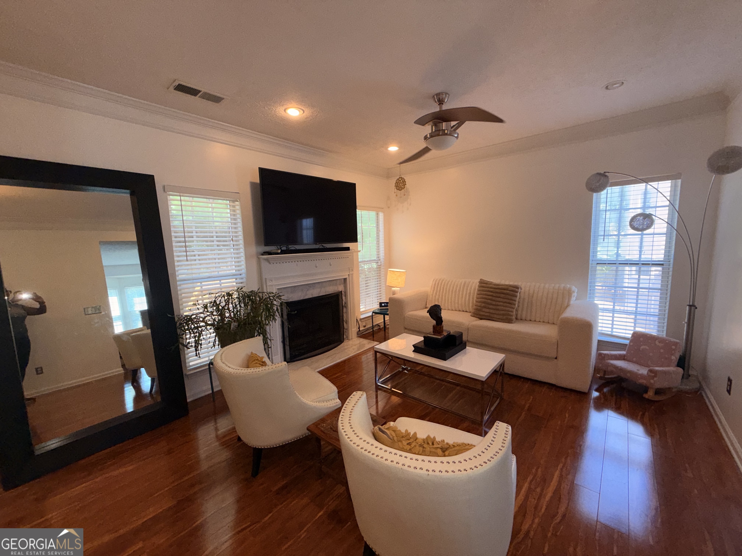 2031 Pinnacle Pointe Property Photo 7