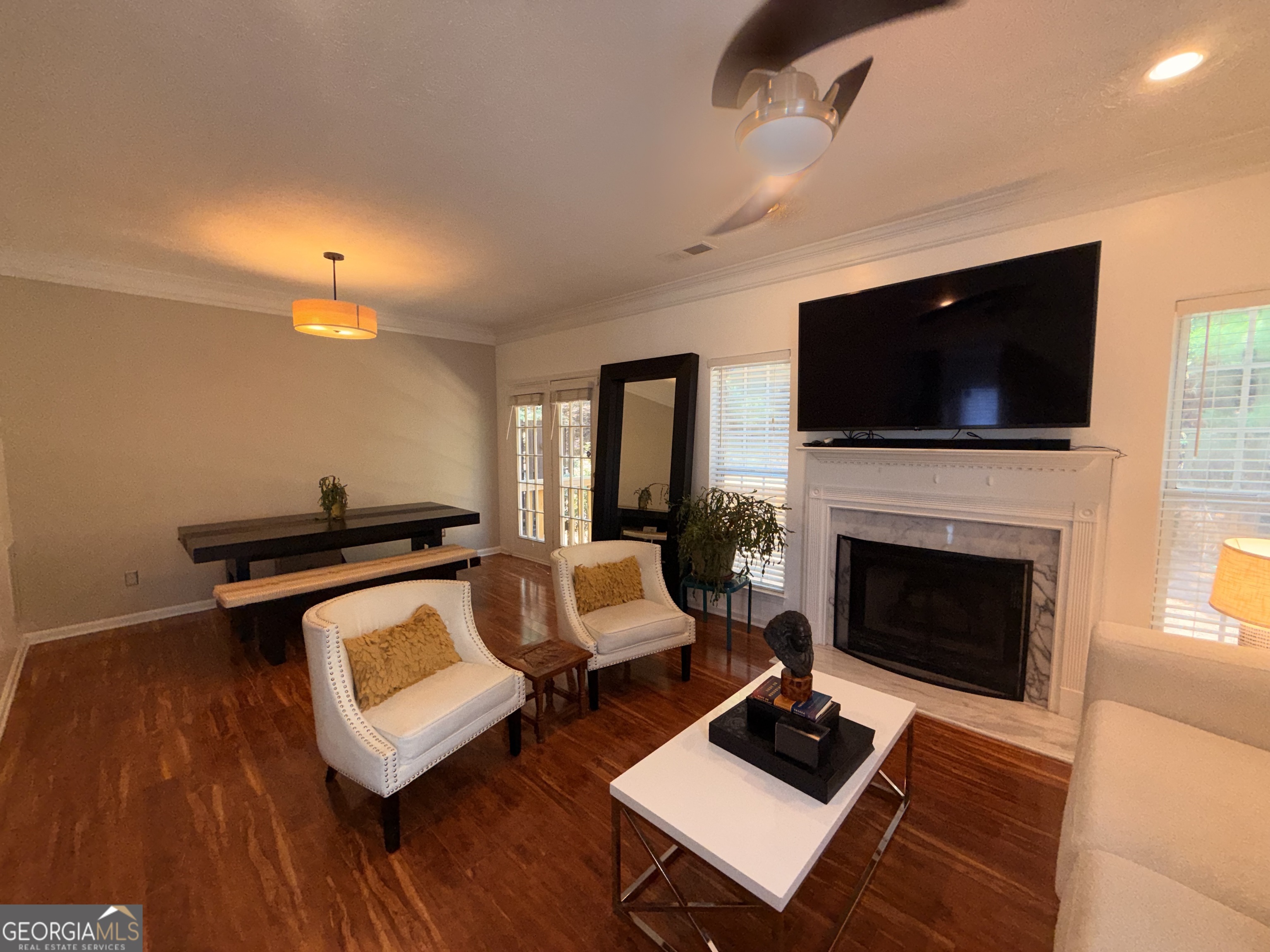 2031 Pinnacle Pointe Property Photo 8