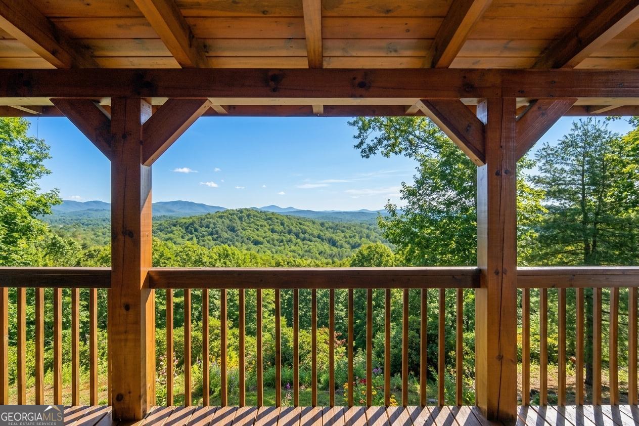 503 Ranch Mountain Drive Property Photo 3