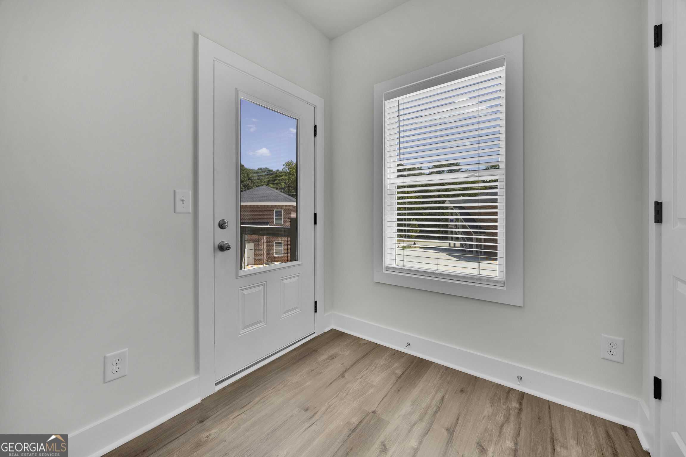 5134 Avery Street Property Photo 15