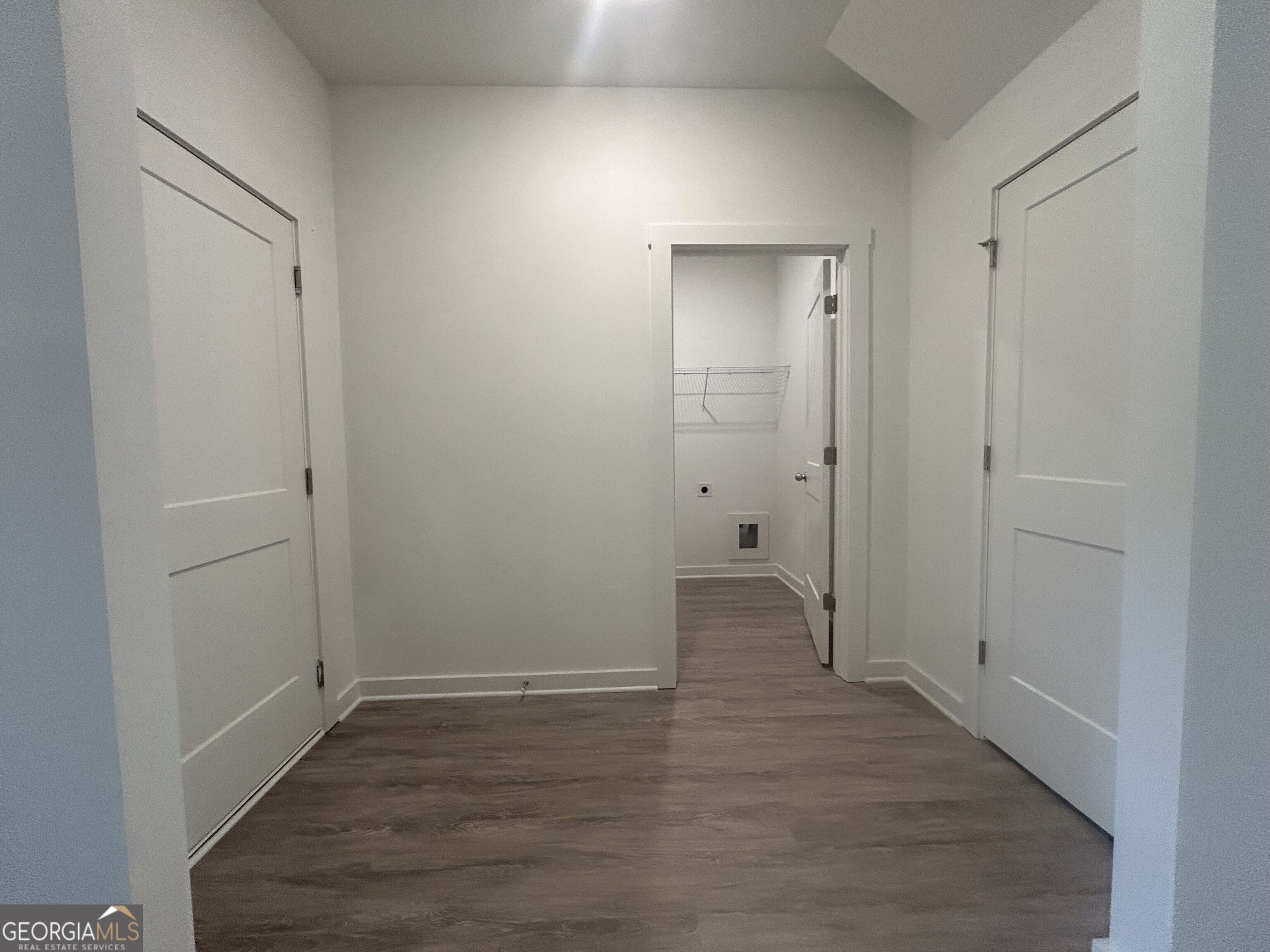 370 Crimson Feather Drive Property Photo 5