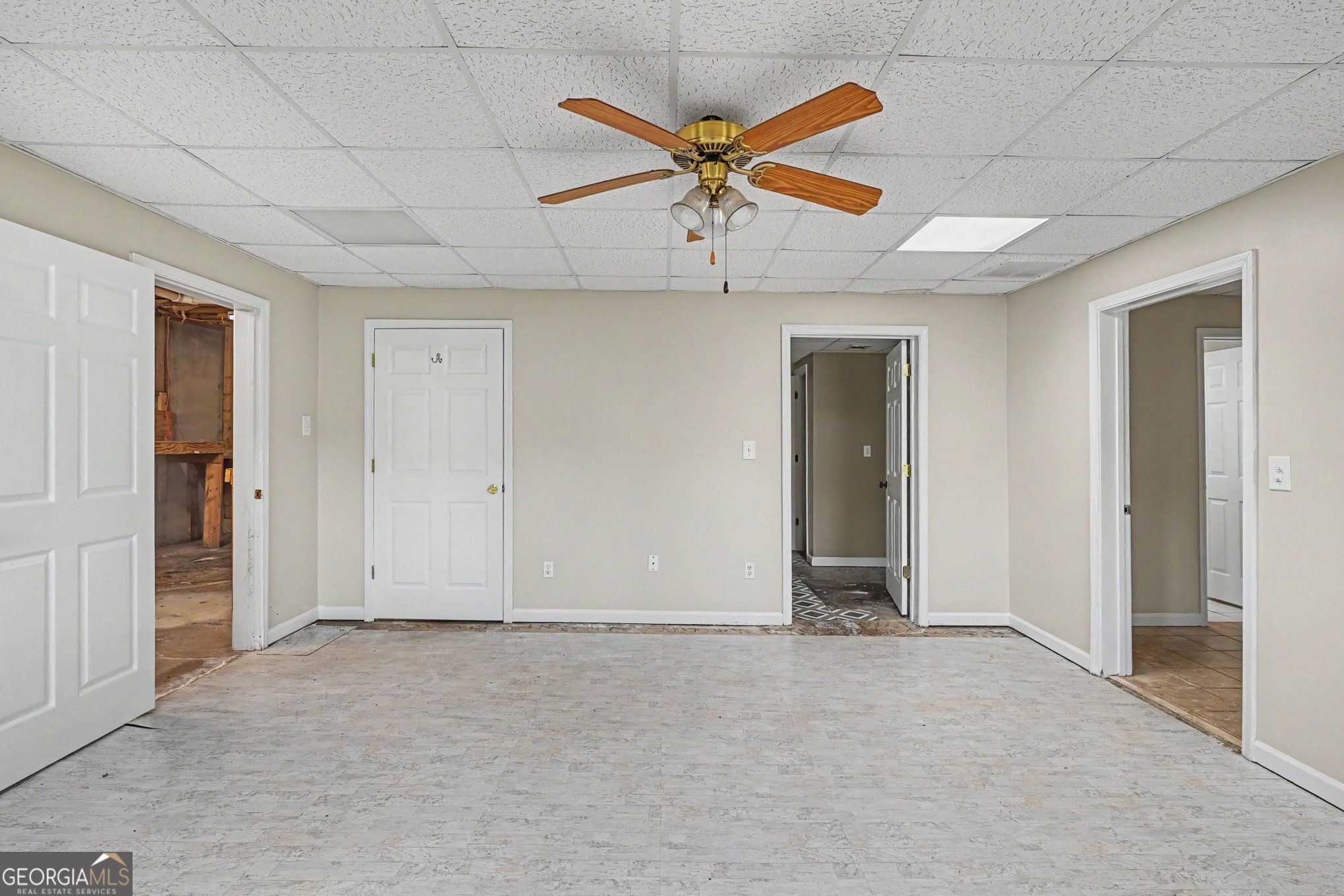 365 Oakpark Terrace Property Photo 27
