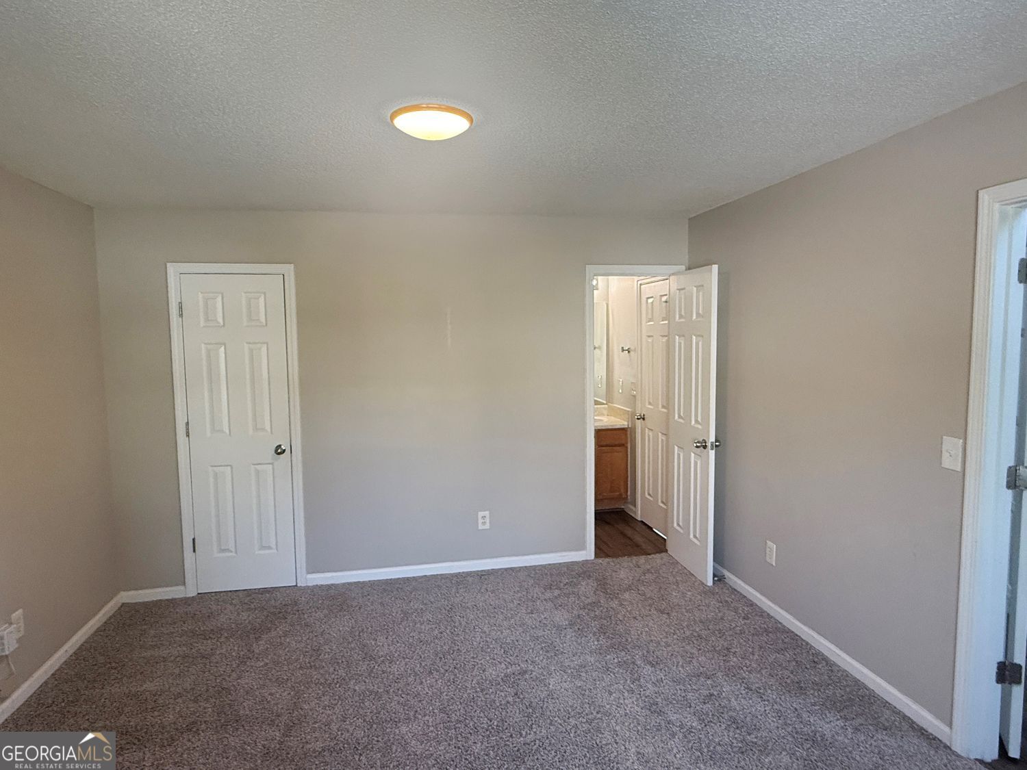 7130 Jumpers Trail Property Photo 8