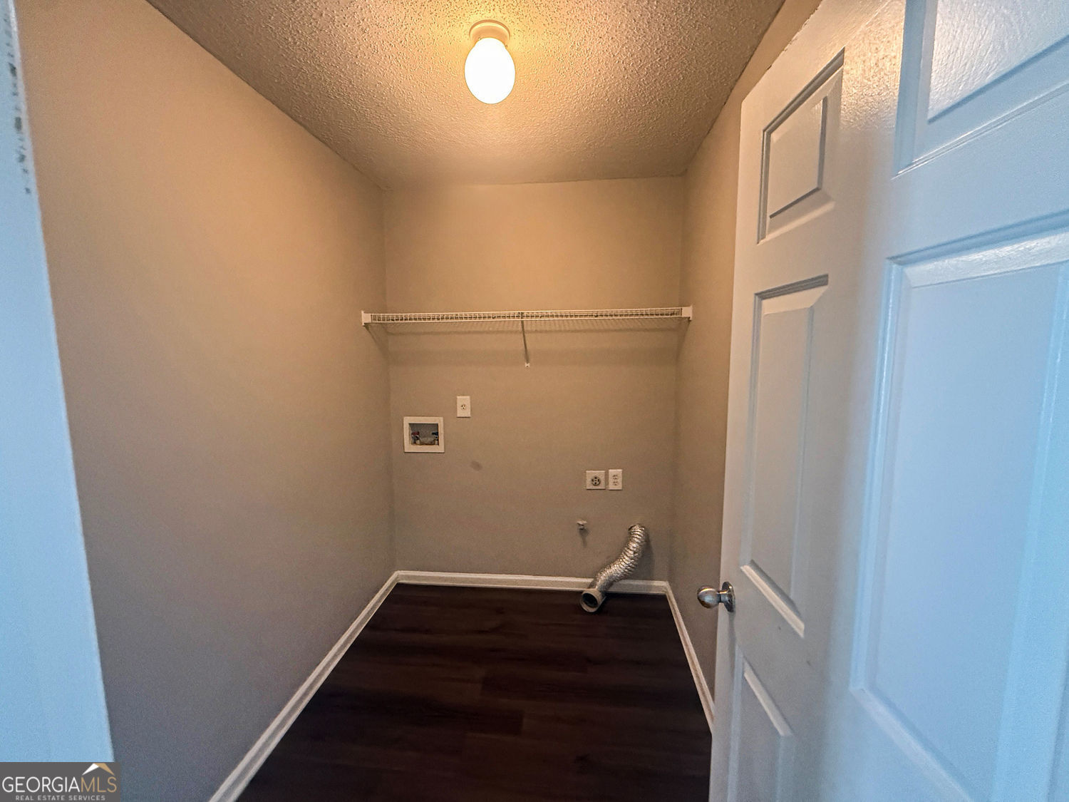 7130 Jumpers Trail Property Photo 12