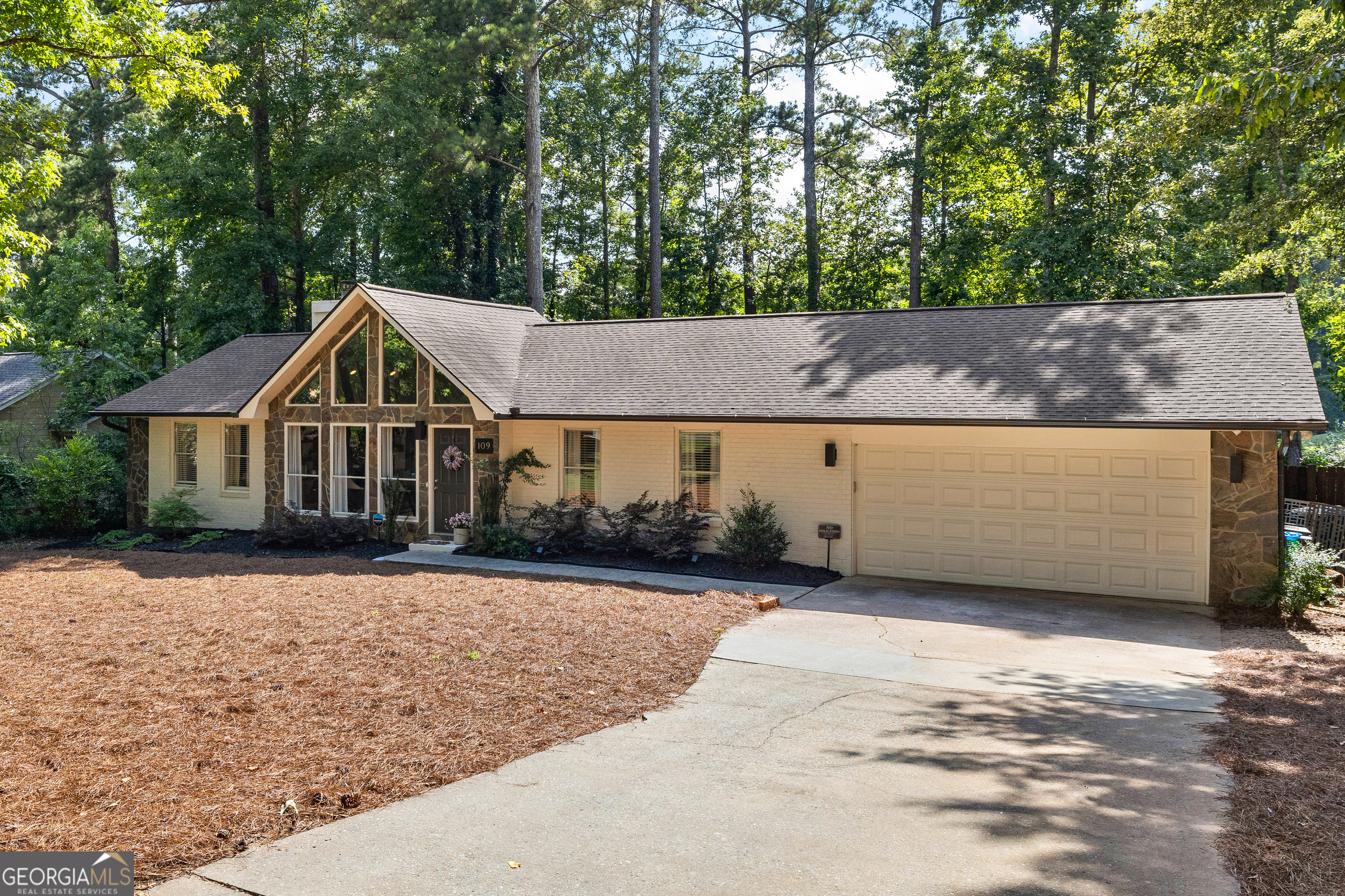 109 Crofts Corner Property Photo 6