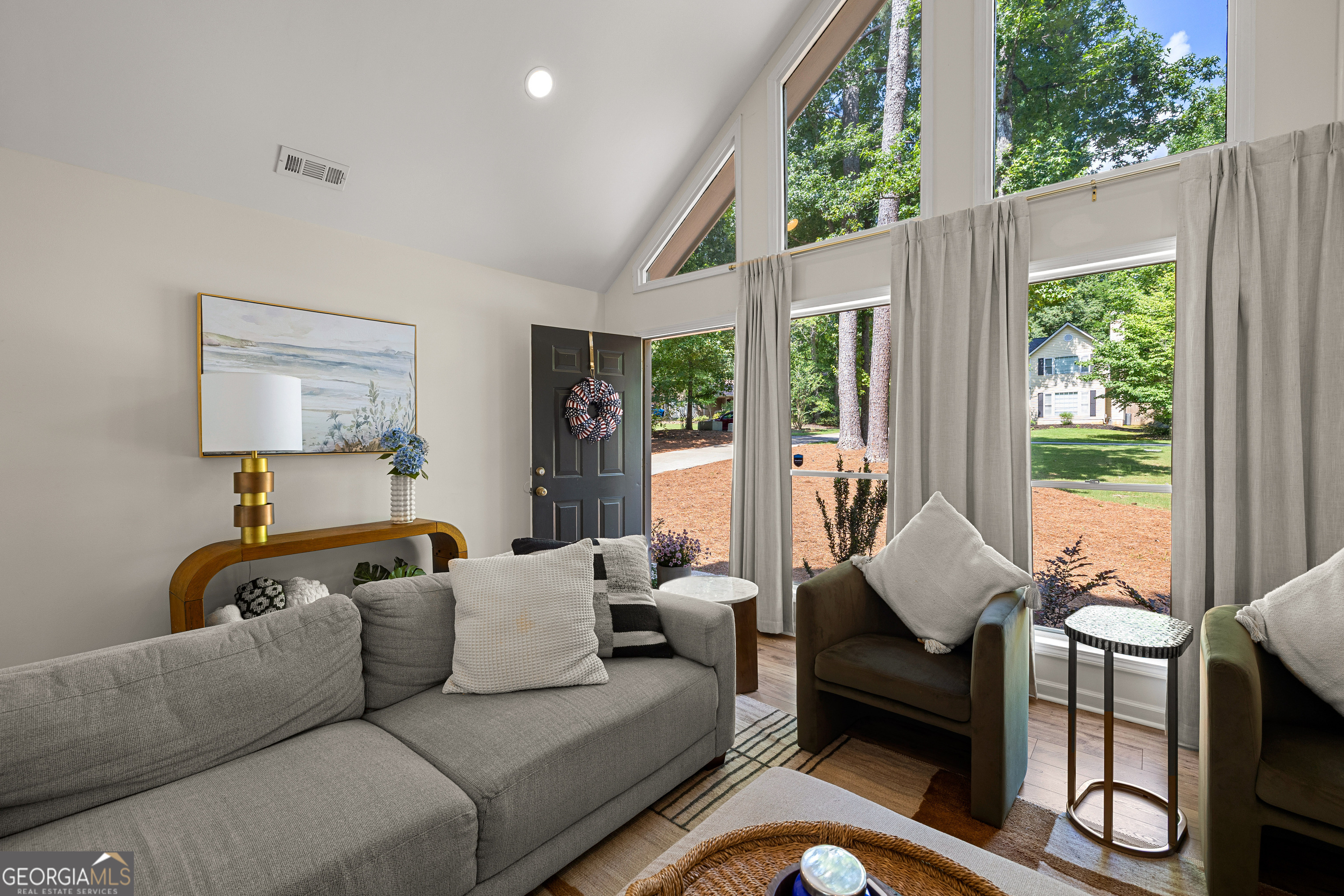109 Crofts Corner Property Photo 7
