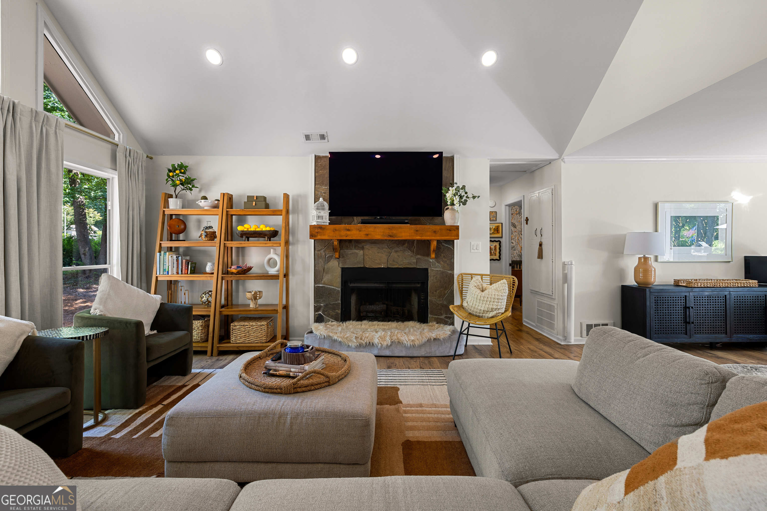 109 Crofts Corner Property Photo 11
