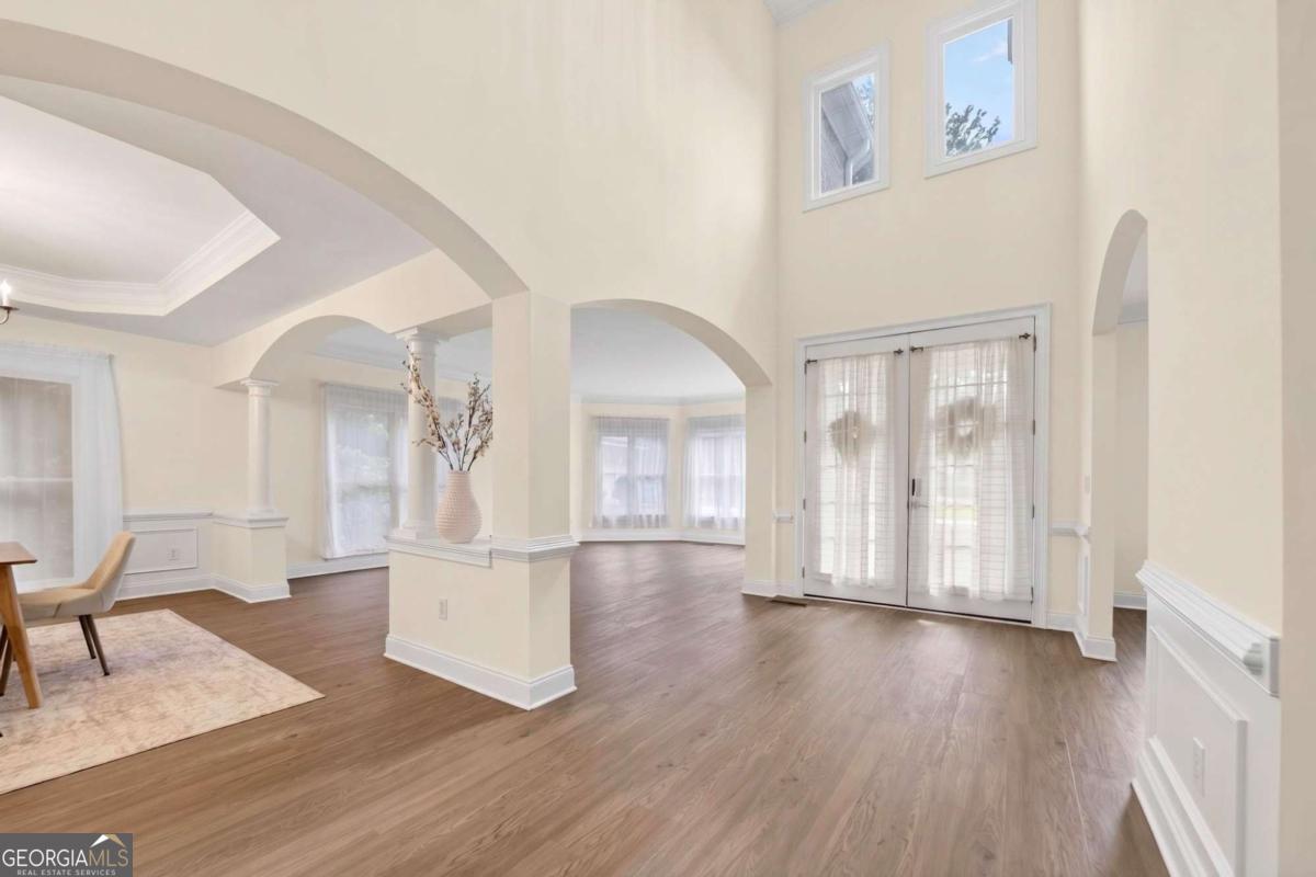 2274 Norbury Drive Se Property Photo 6