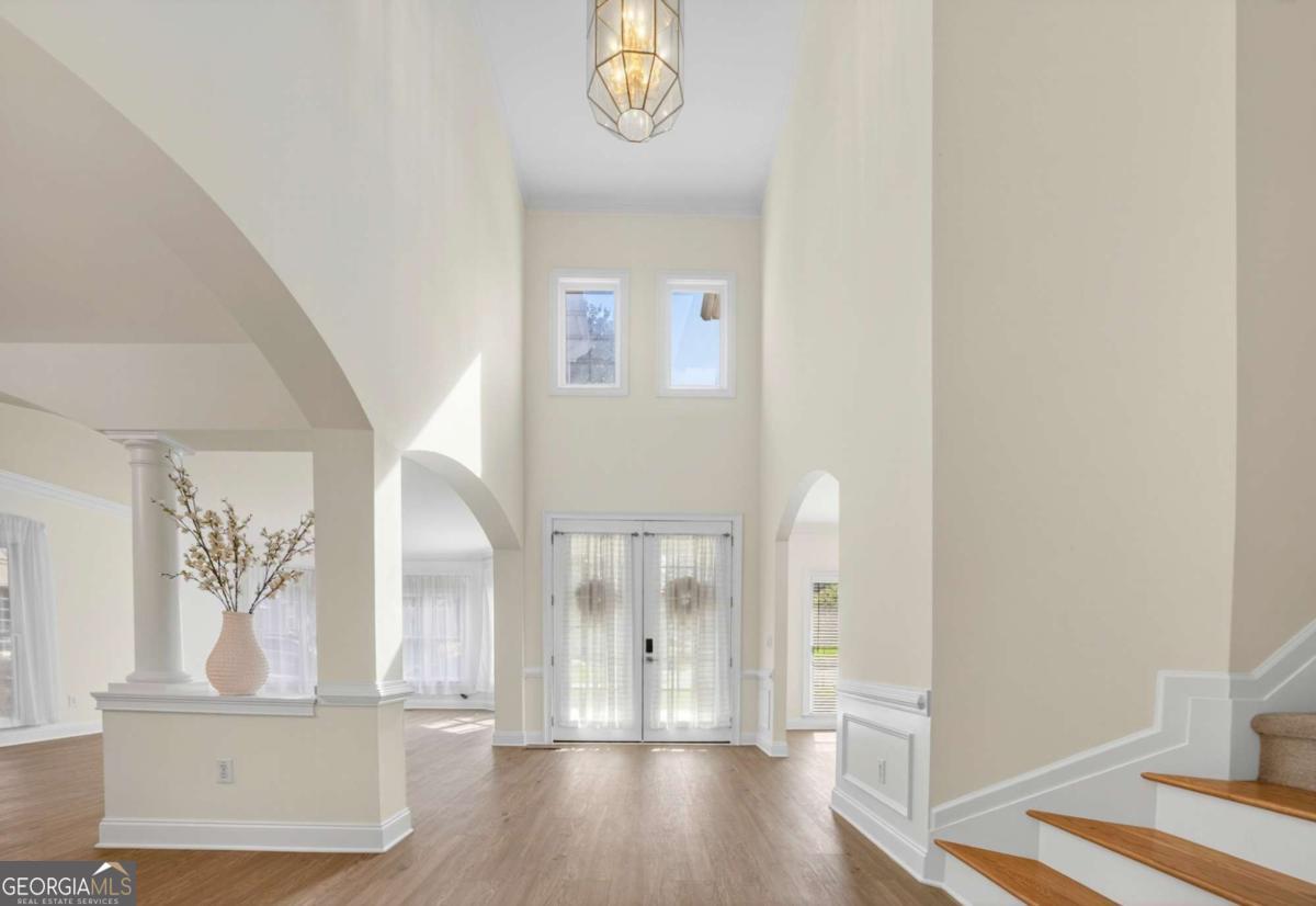2274 Norbury Drive Se Property Photo 7