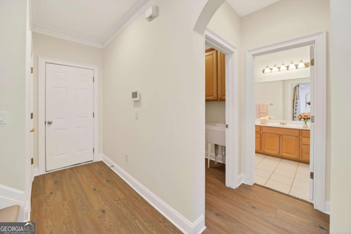 2274 Norbury Drive Se Property Photo 29
