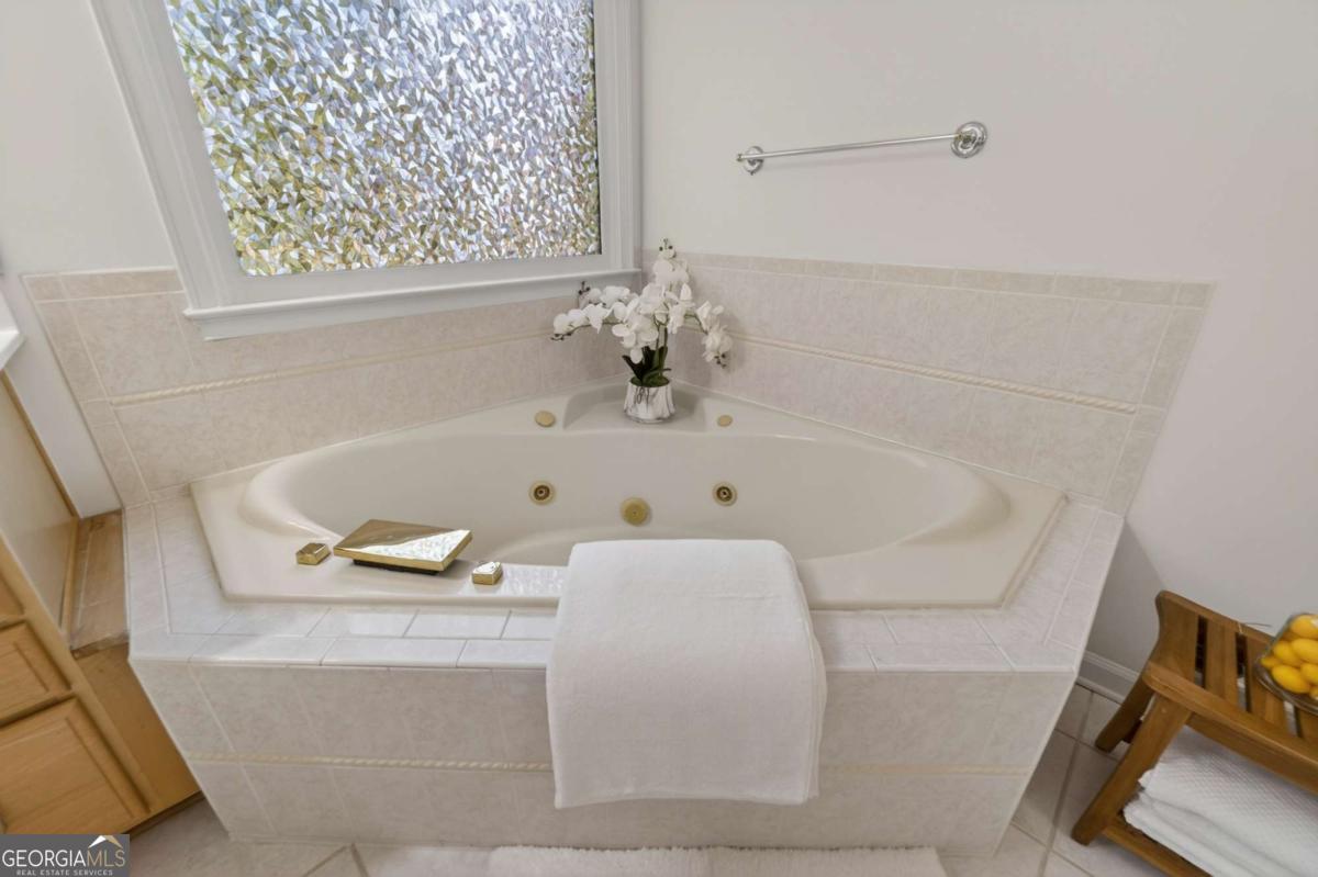 2274 Norbury Drive Se Property Photo 48
