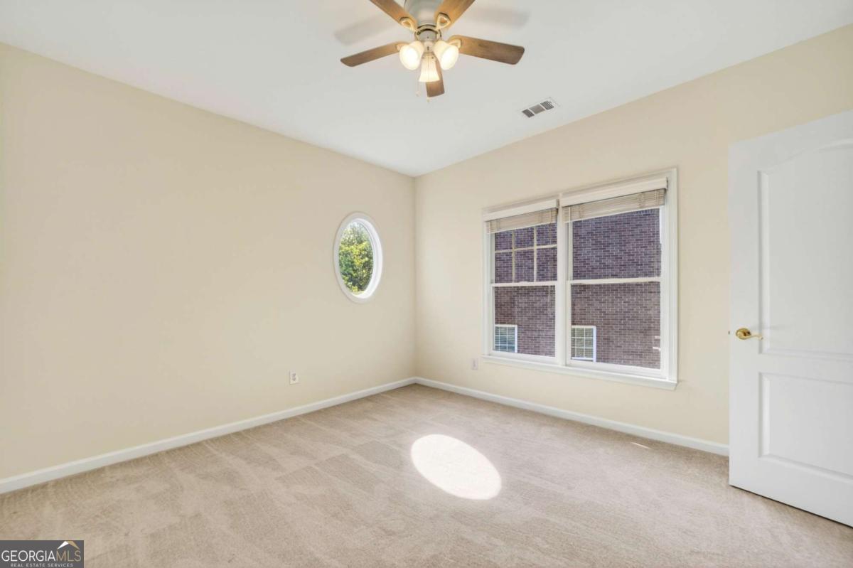 2274 Norbury Drive Se Property Photo 57