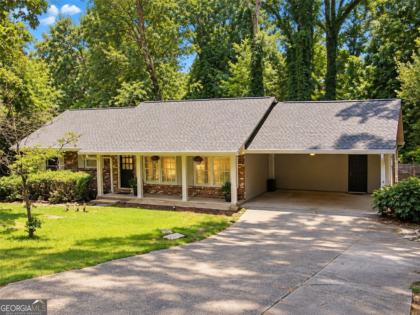 2831 Old Norcross Road Property Photo 1