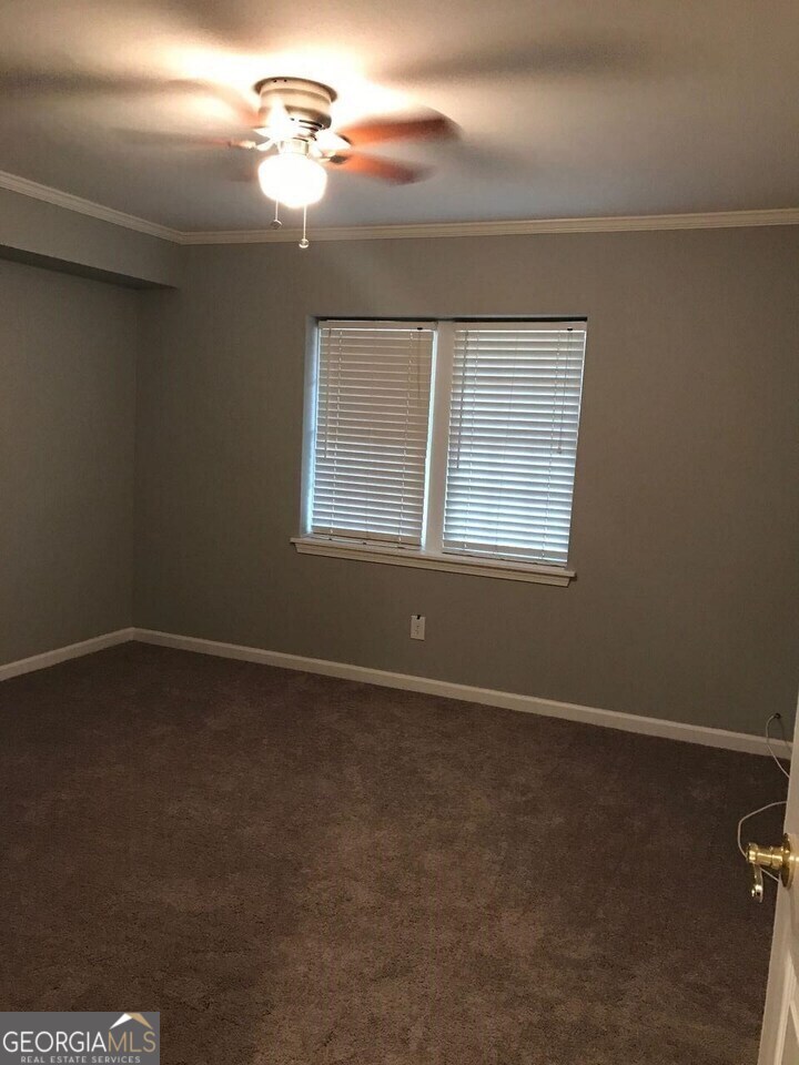 3101 Colonial Way # O Property Photo 3