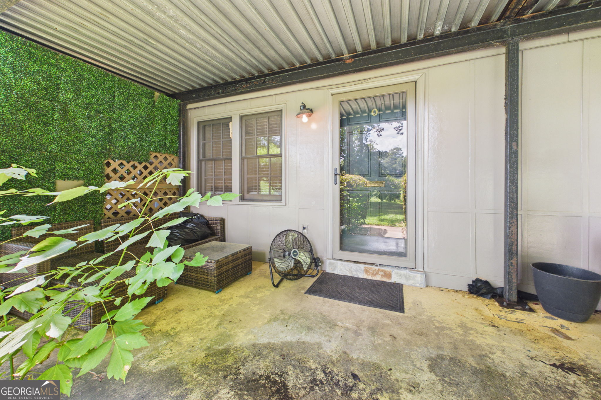 3101 Colonial Way # O Property Photo 4