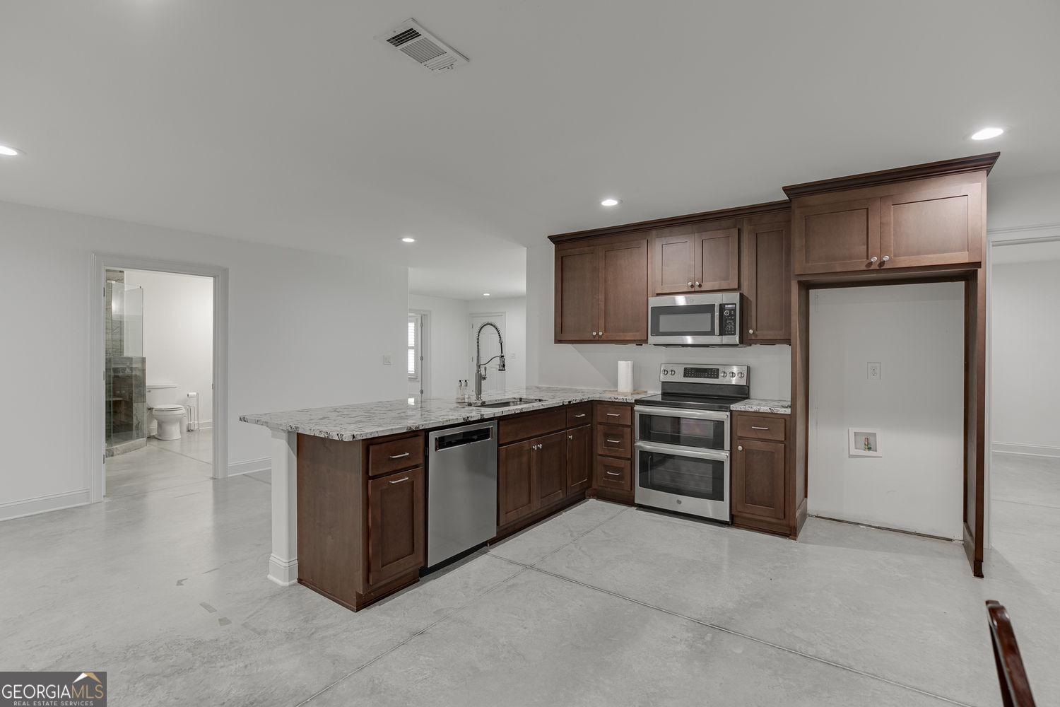563 Martin Road Property Photo 45