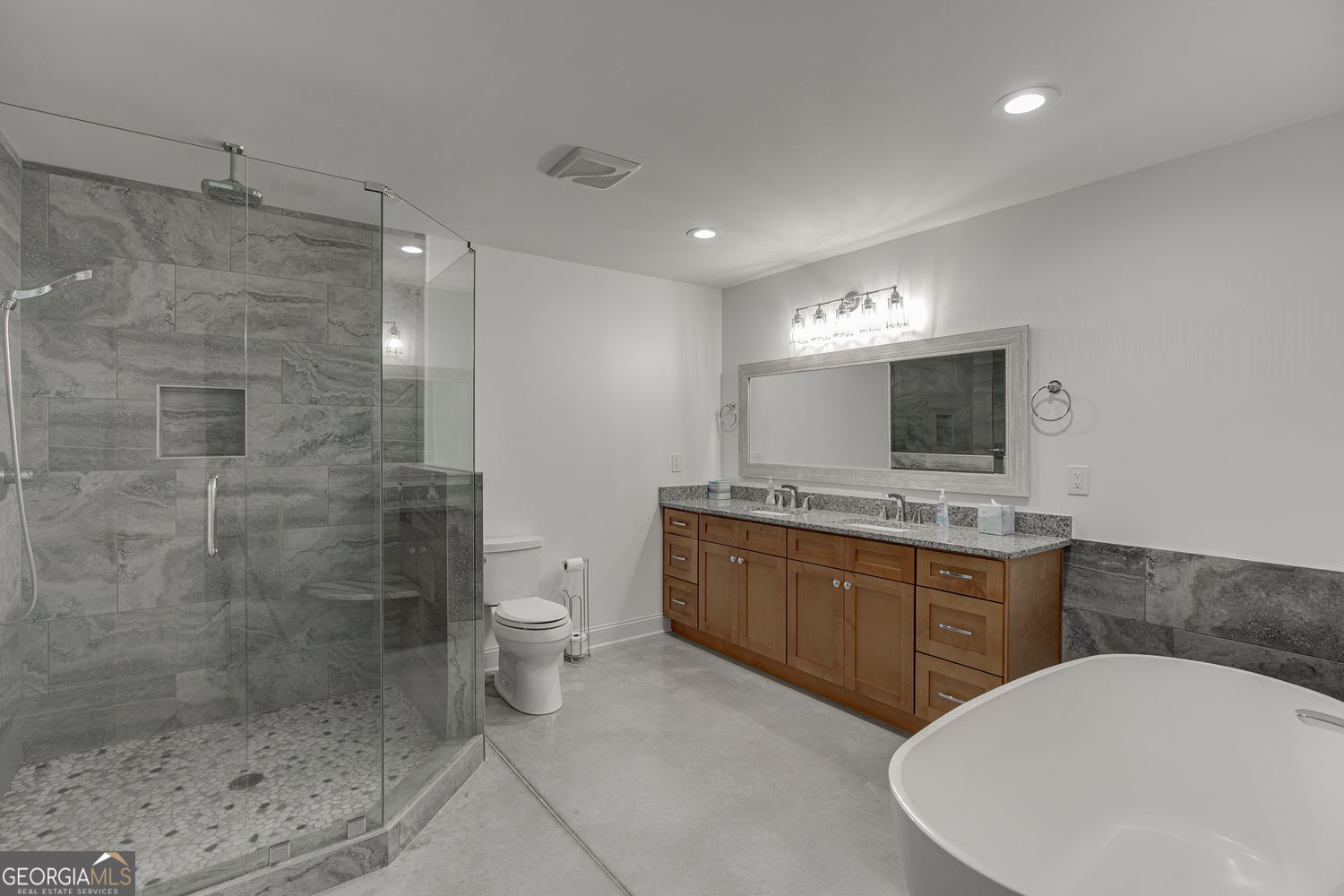 563 Martin Road Property Photo 48
