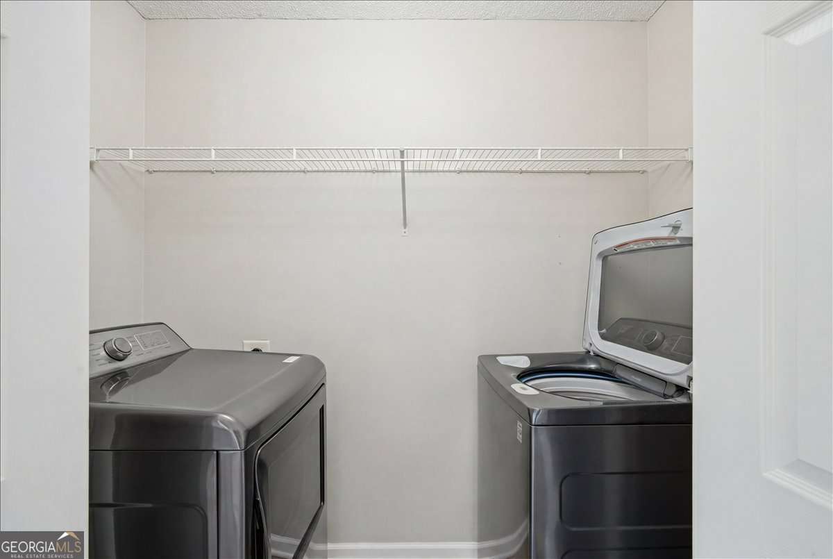 923 Whitby Drive Property Photo 20