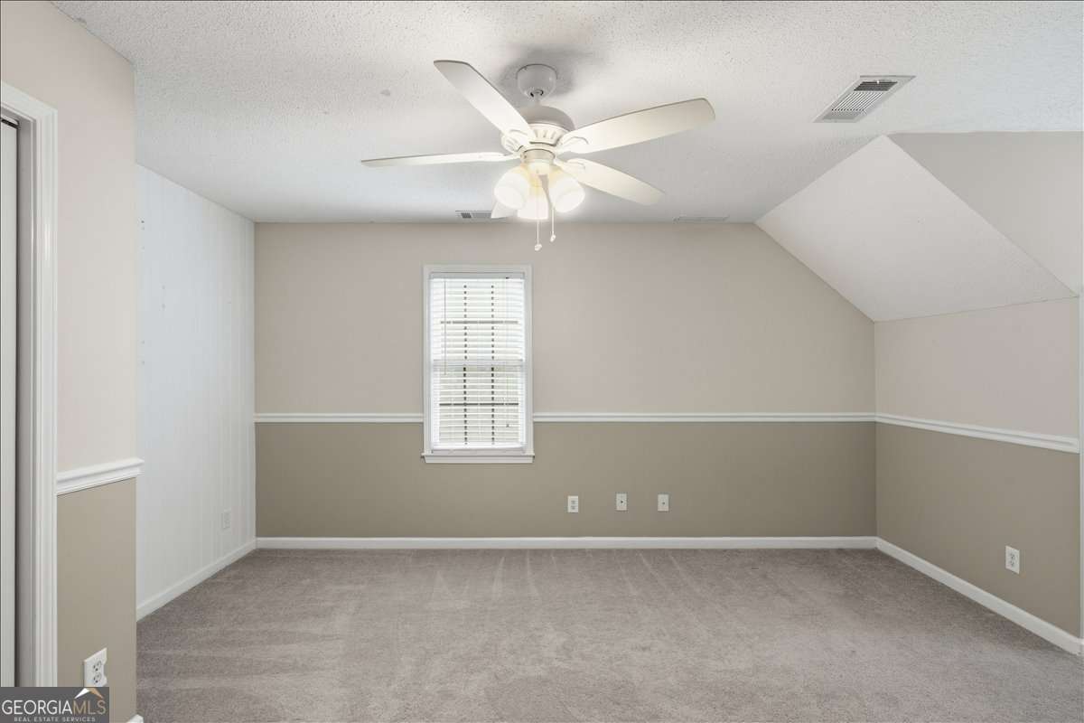 923 Whitby Drive Property Photo 24