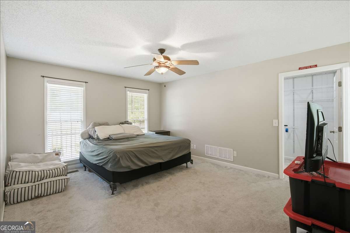 923 Whitby Drive Property Photo 38