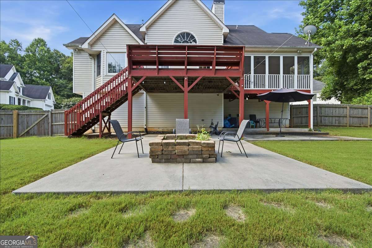 923 Whitby Drive Property Photo 53
