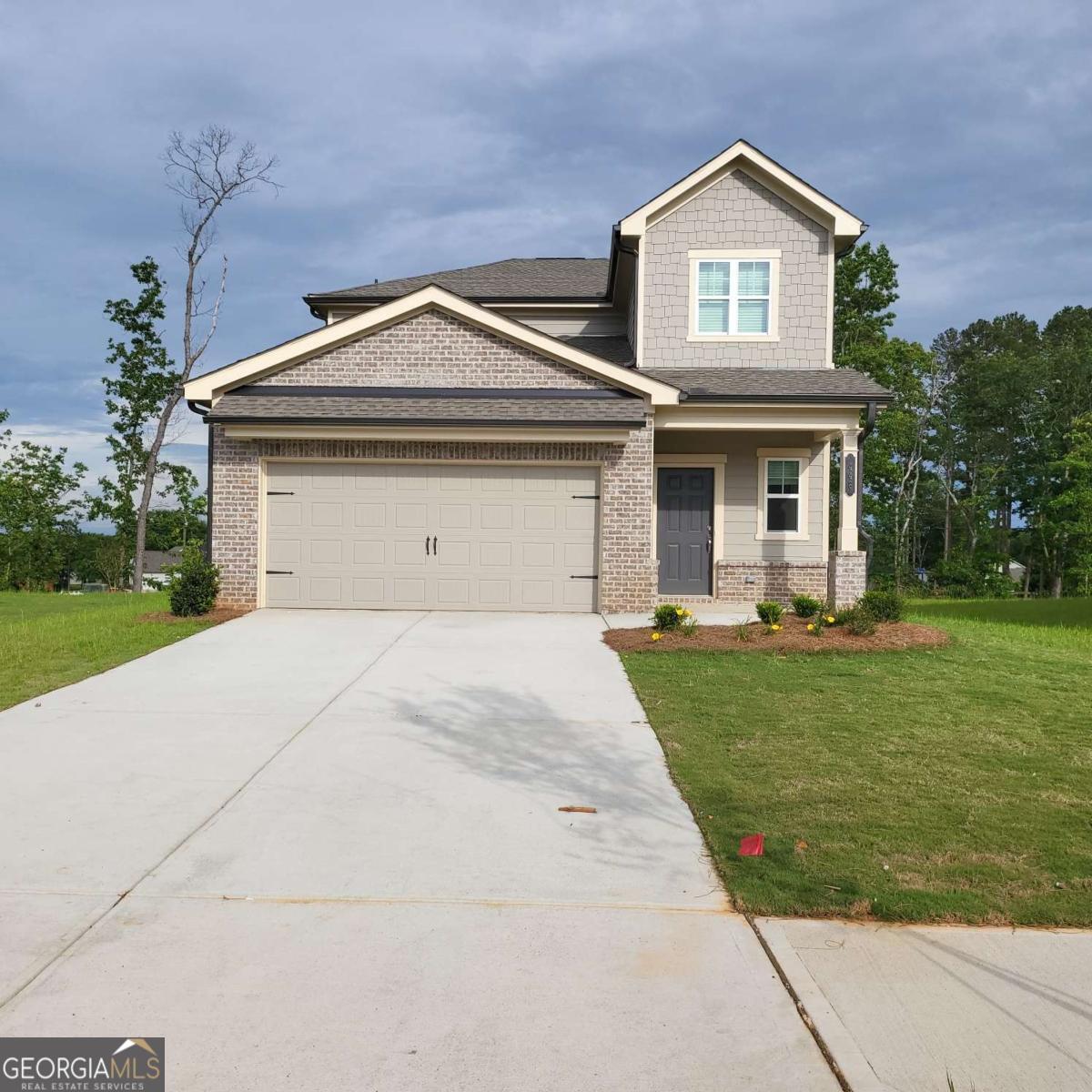 448 Golden Eagle Parkway Property Photo 2