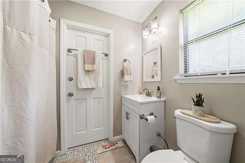 1910 Mack Road Property Photo 20