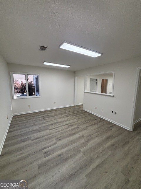 2066 Watson Boulevard # 3 Property Photo 2
