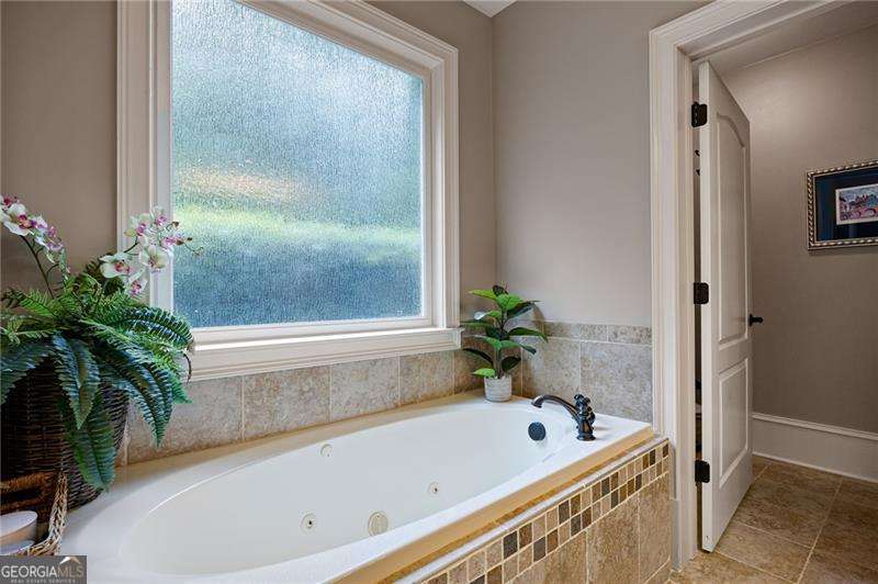 1255 Waterfall Lane Nw Property Photo 87