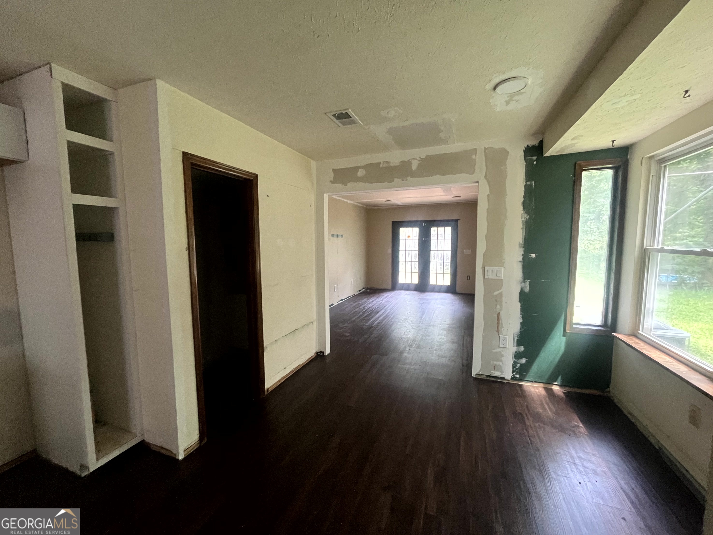 6717 Live Oak Lane Property Photo 7