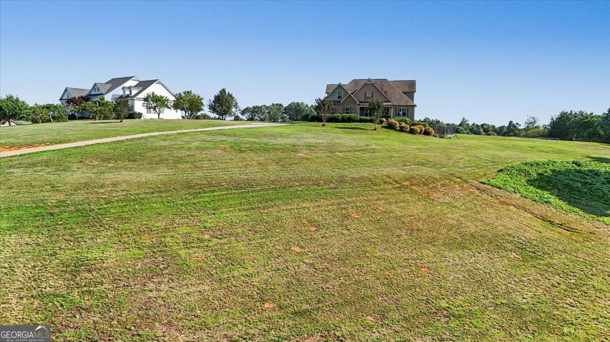 5105 E Highway 166 Property Photo 5