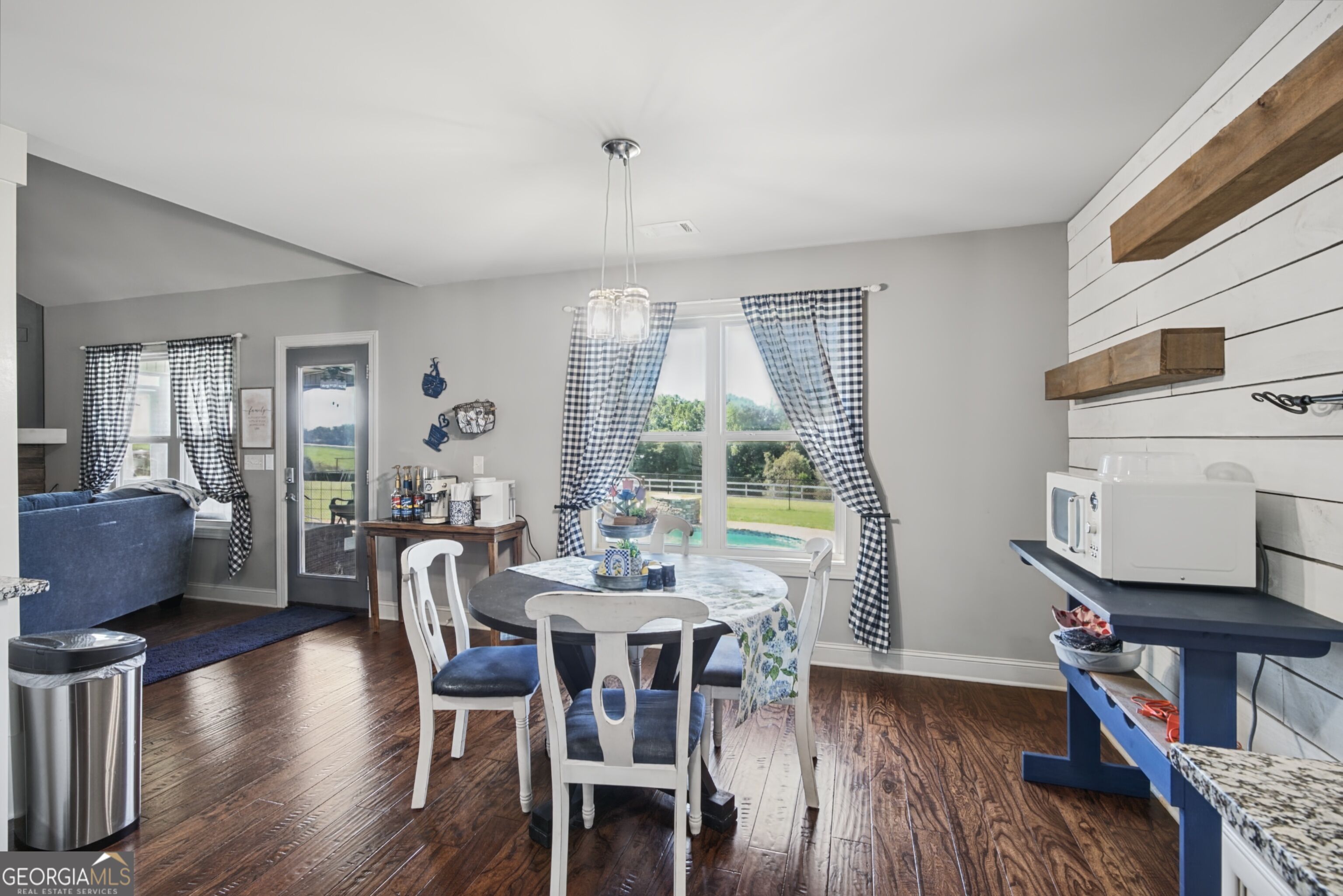 5105 E Highway 166 Property Photo 24