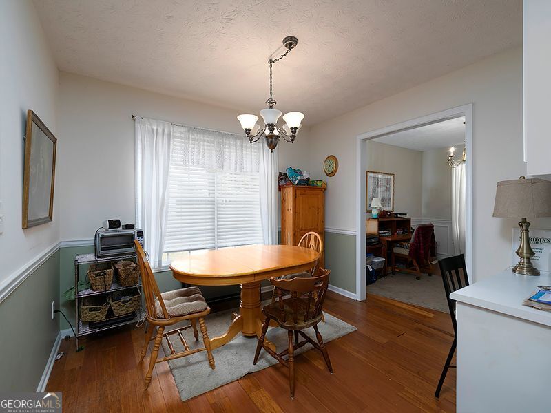 55 Dearing Woods Bend Property Photo 12