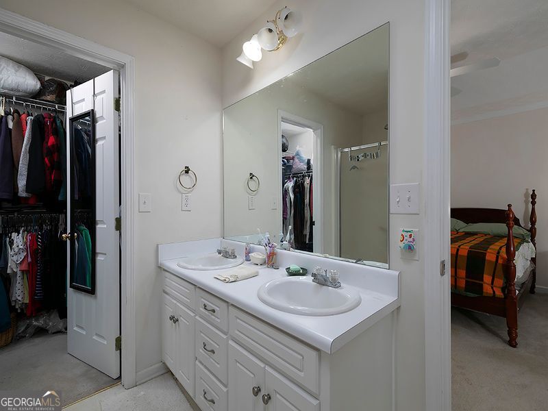 55 Dearing Woods Bend Property Photo 19