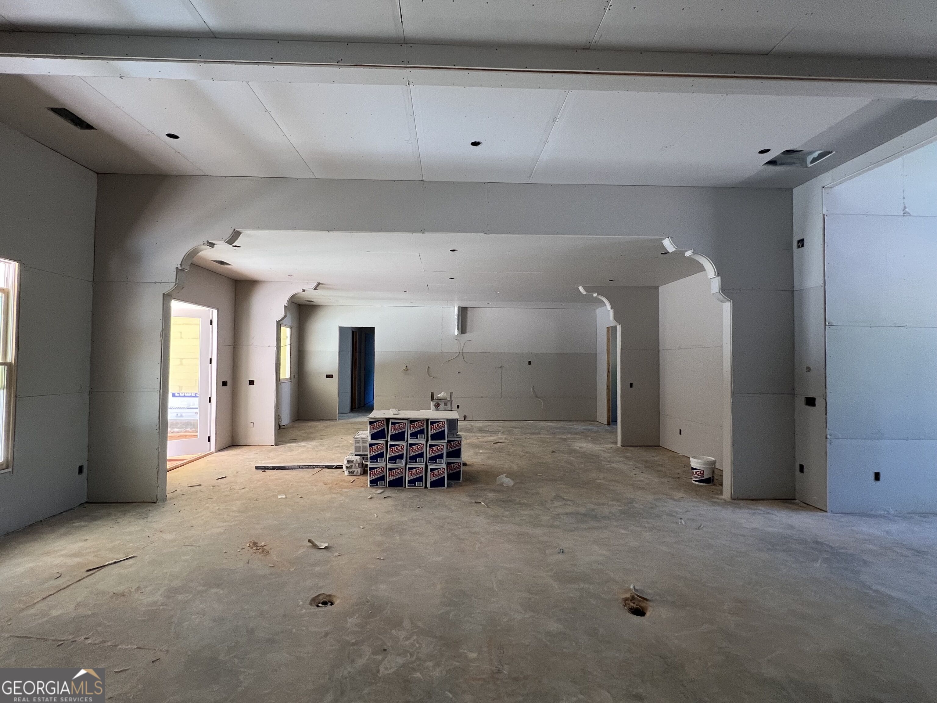 10014 Jefferson River Road Property Photo 4