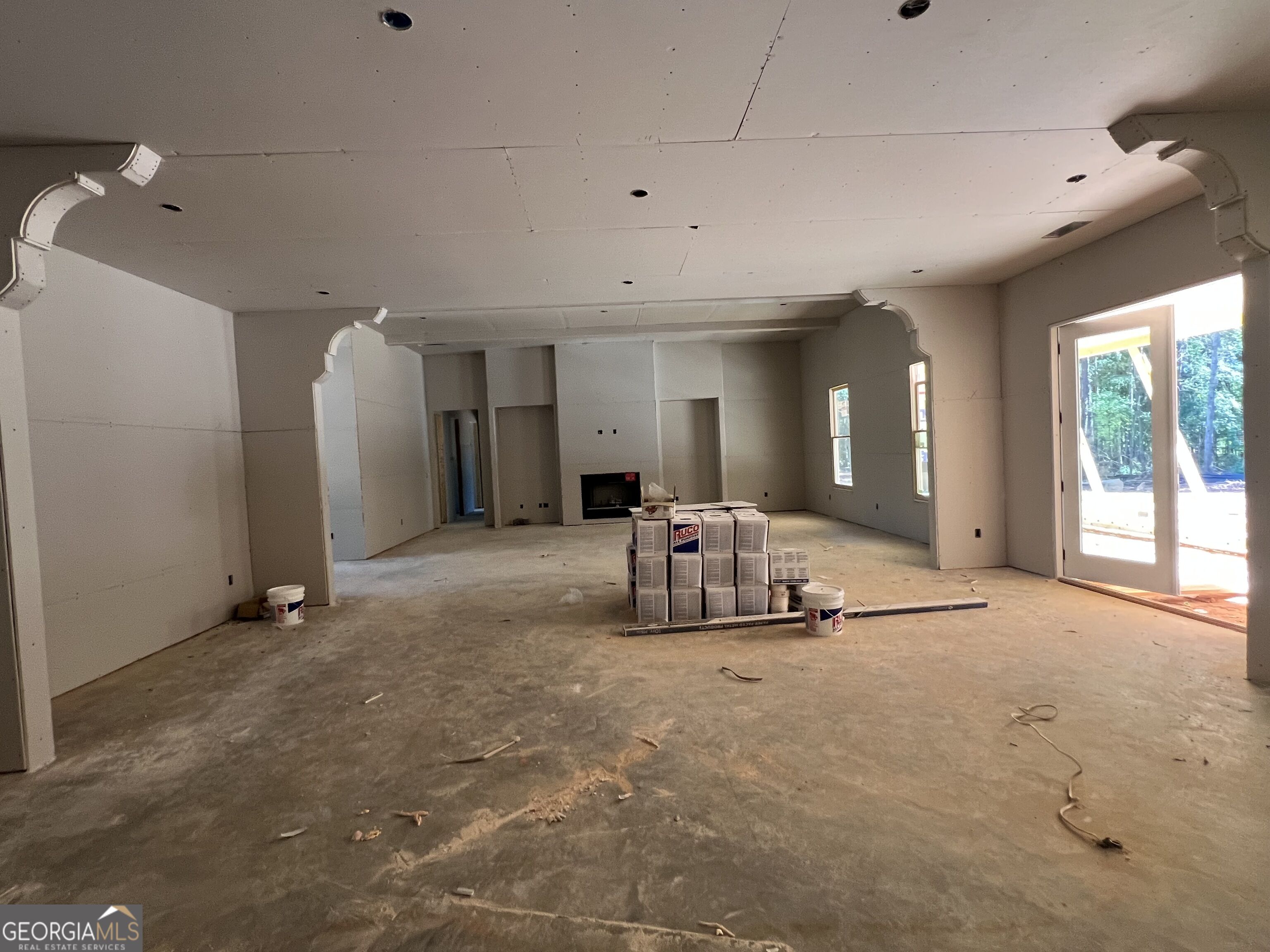 10014 Jefferson River Road Property Photo 5