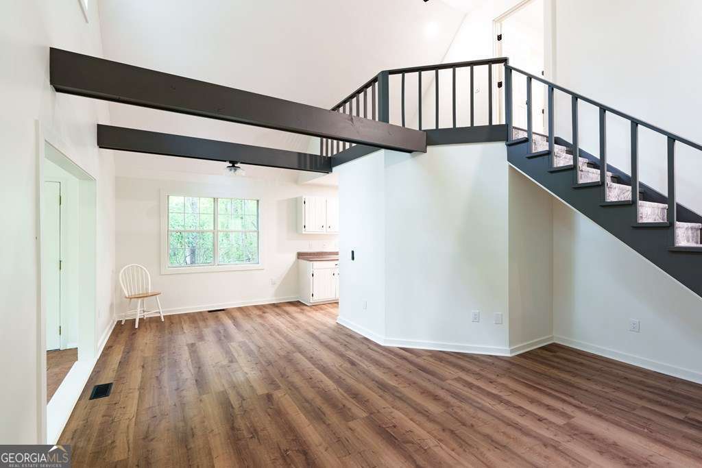 169 Autumn Lane Property Photo 12