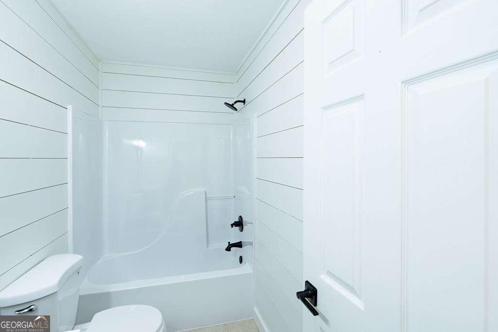 169 Autumn Lane Property Photo 33