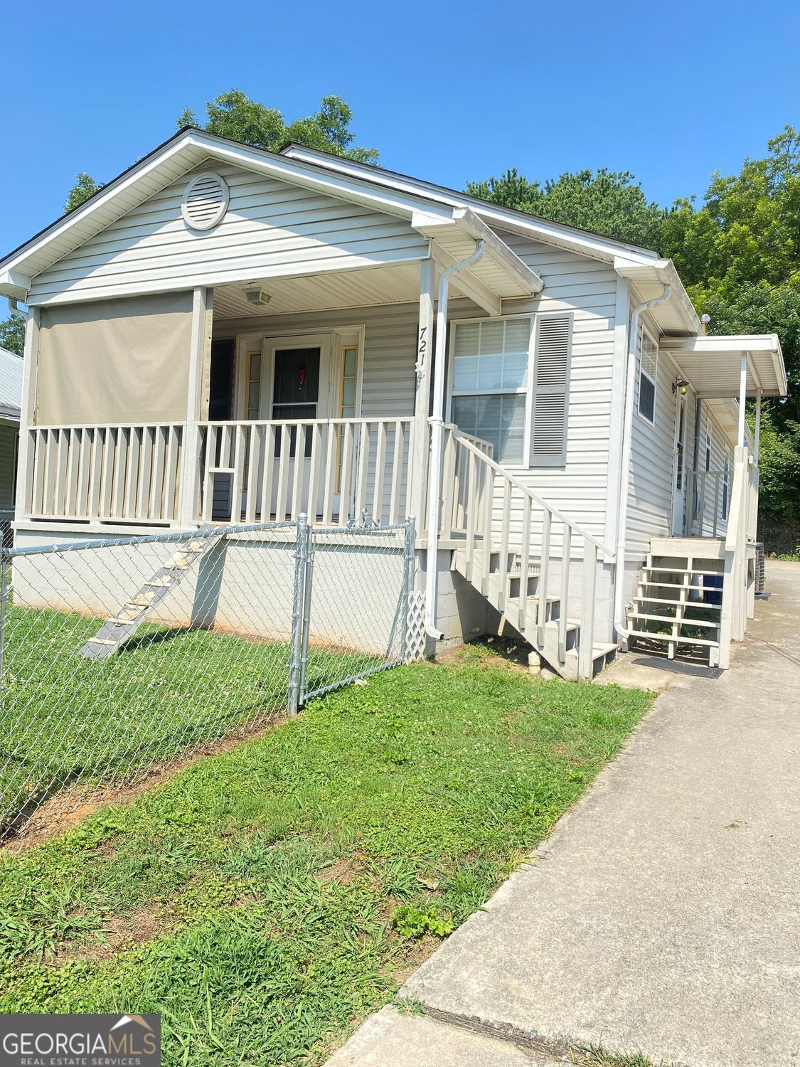 721 Mill Street Se Property Photo 1