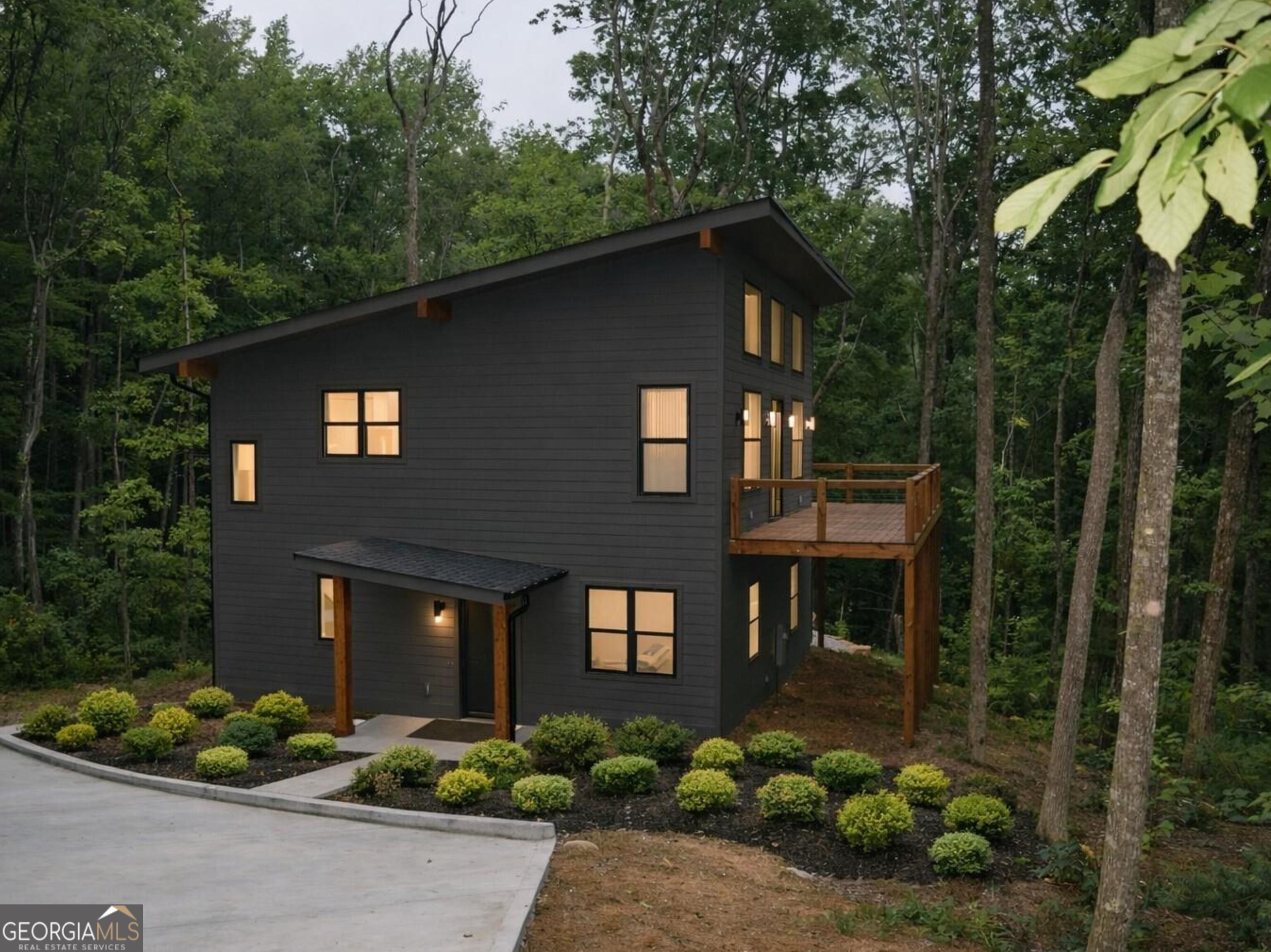 673 Autumn Ridge Drive Property Photo 1