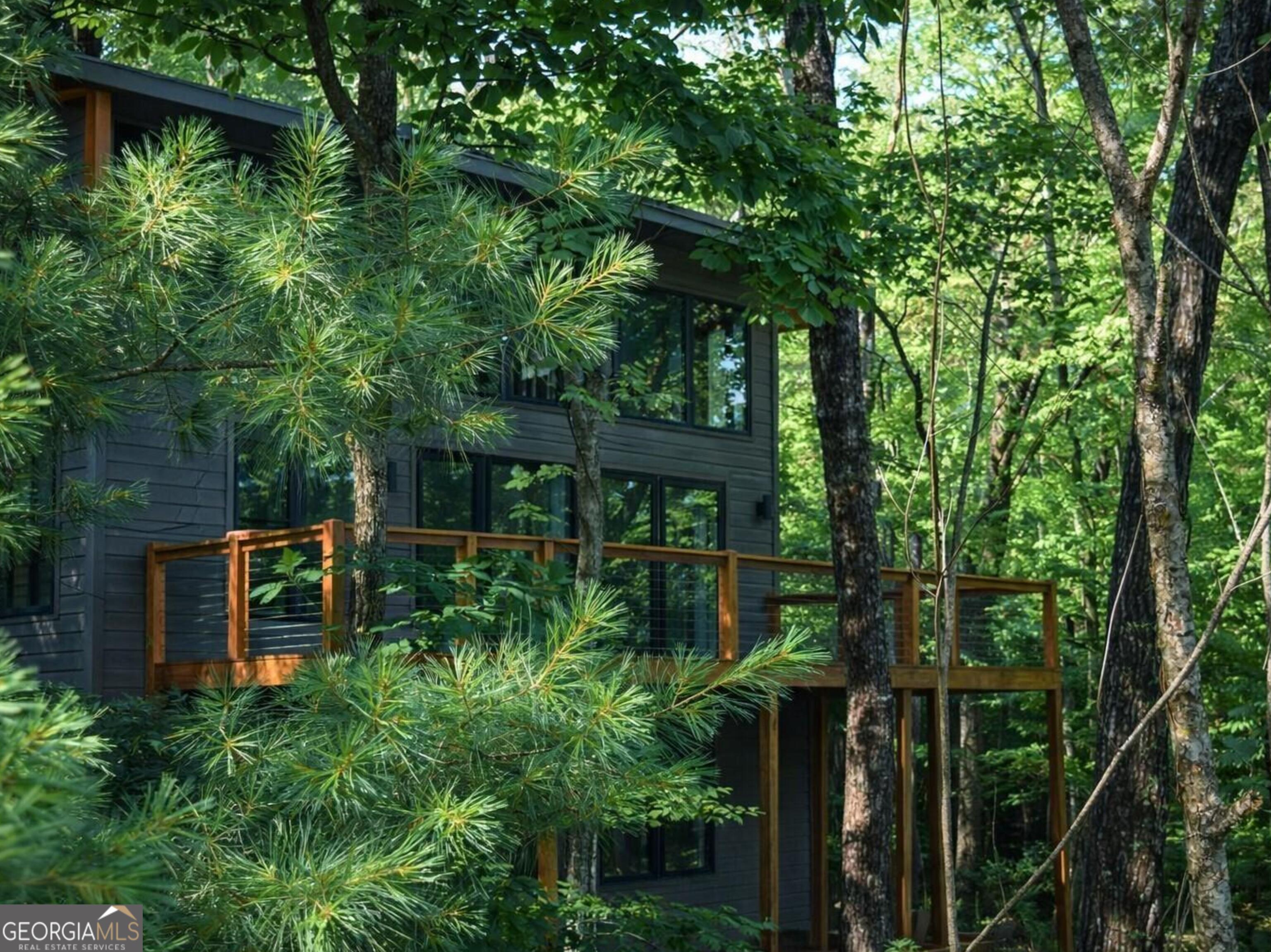 673 Autumn Ridge Drive Property Photo 8