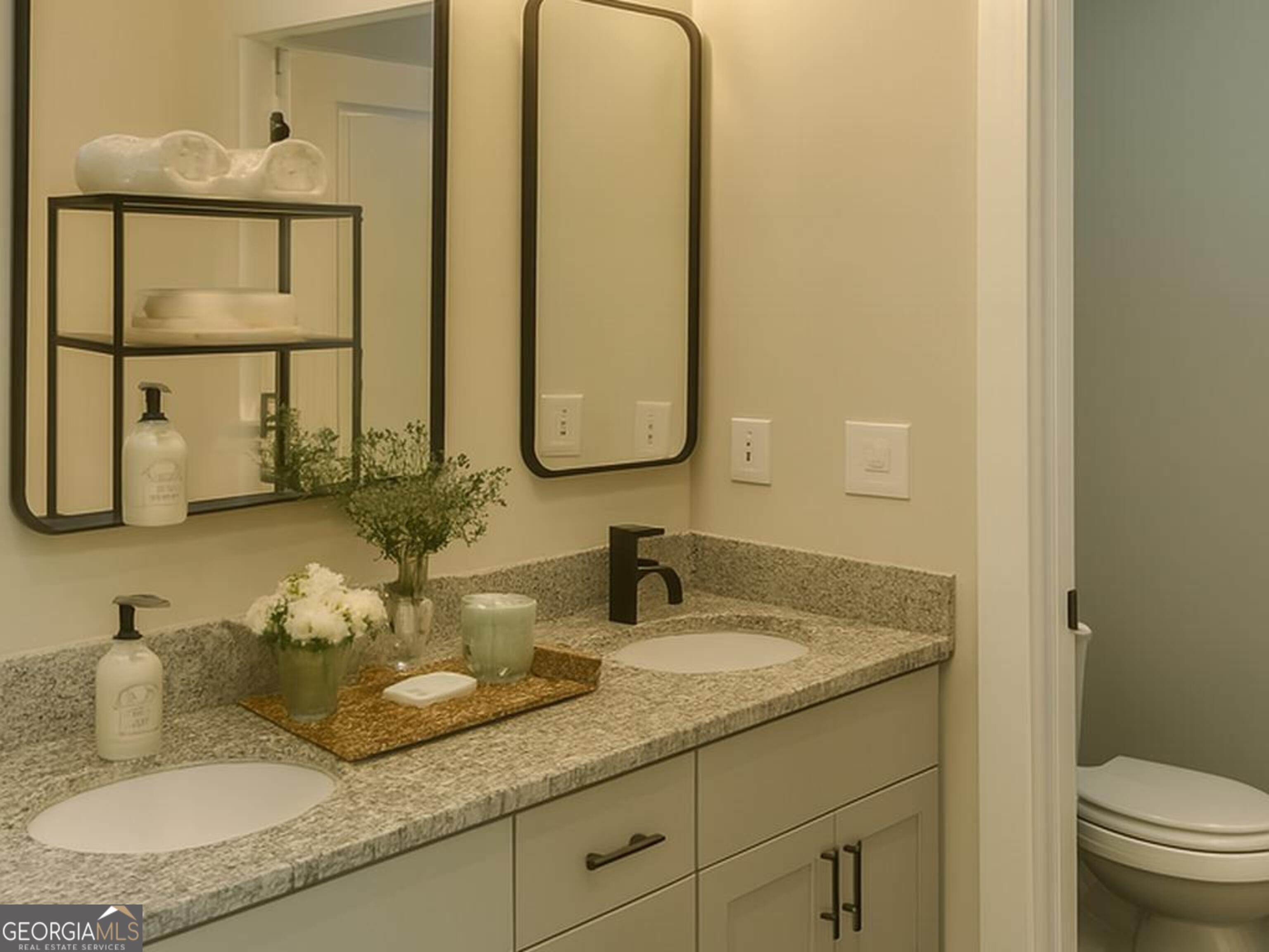 673 Autumn Ridge Drive Property Photo 10