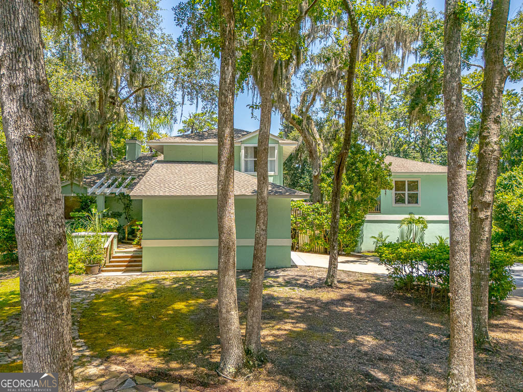 123 Plemmons Drive