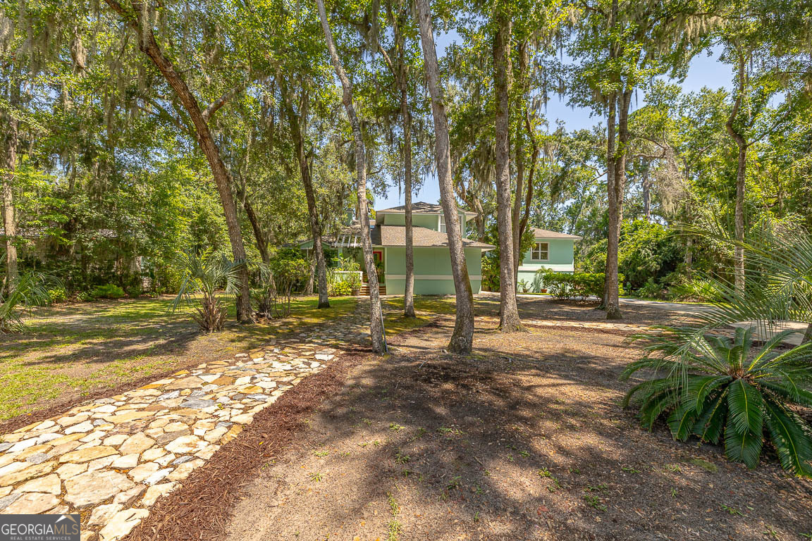 123 Plemmons Drive Property Photo 4