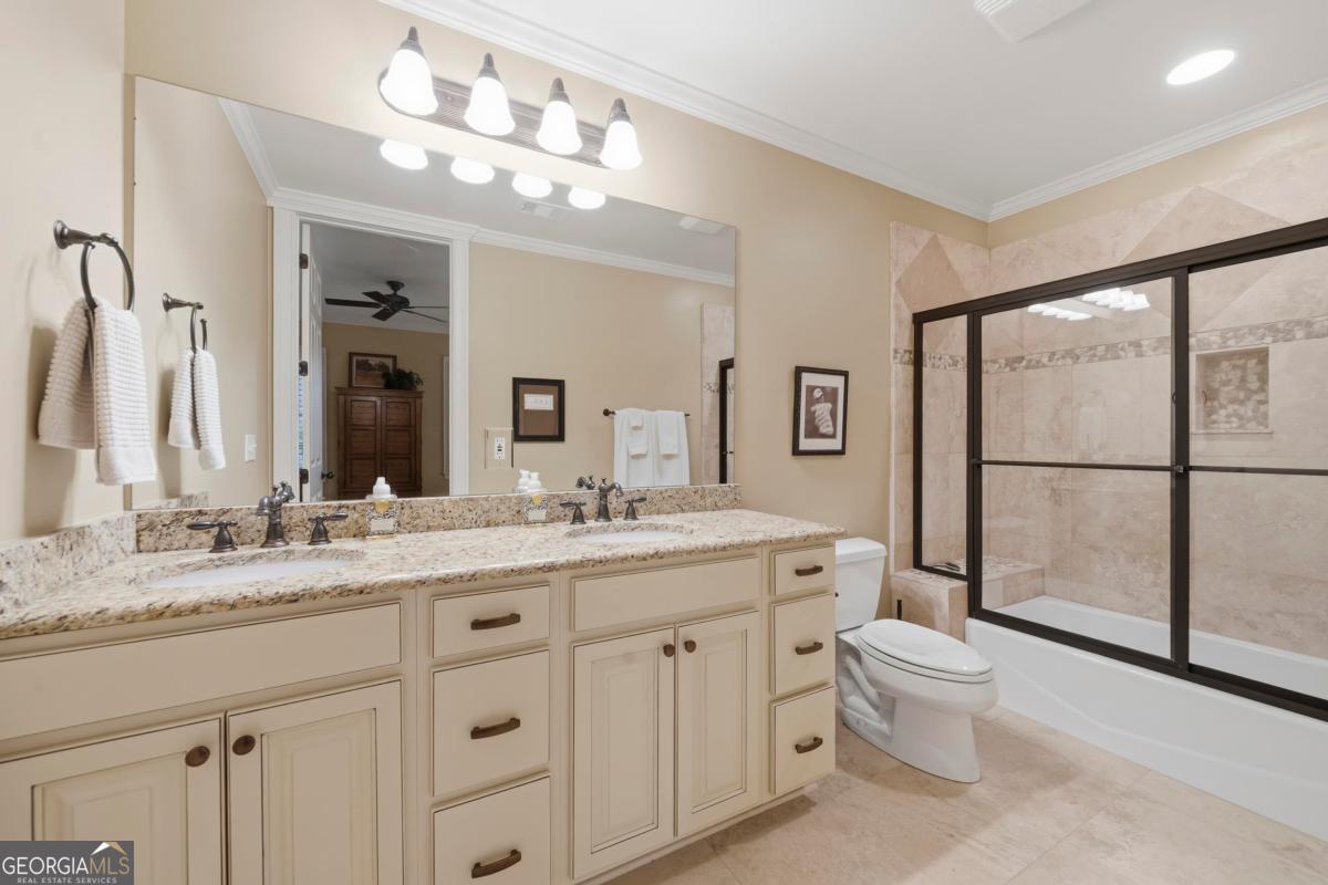 1051 Cawthorne Lane Property Photo 62