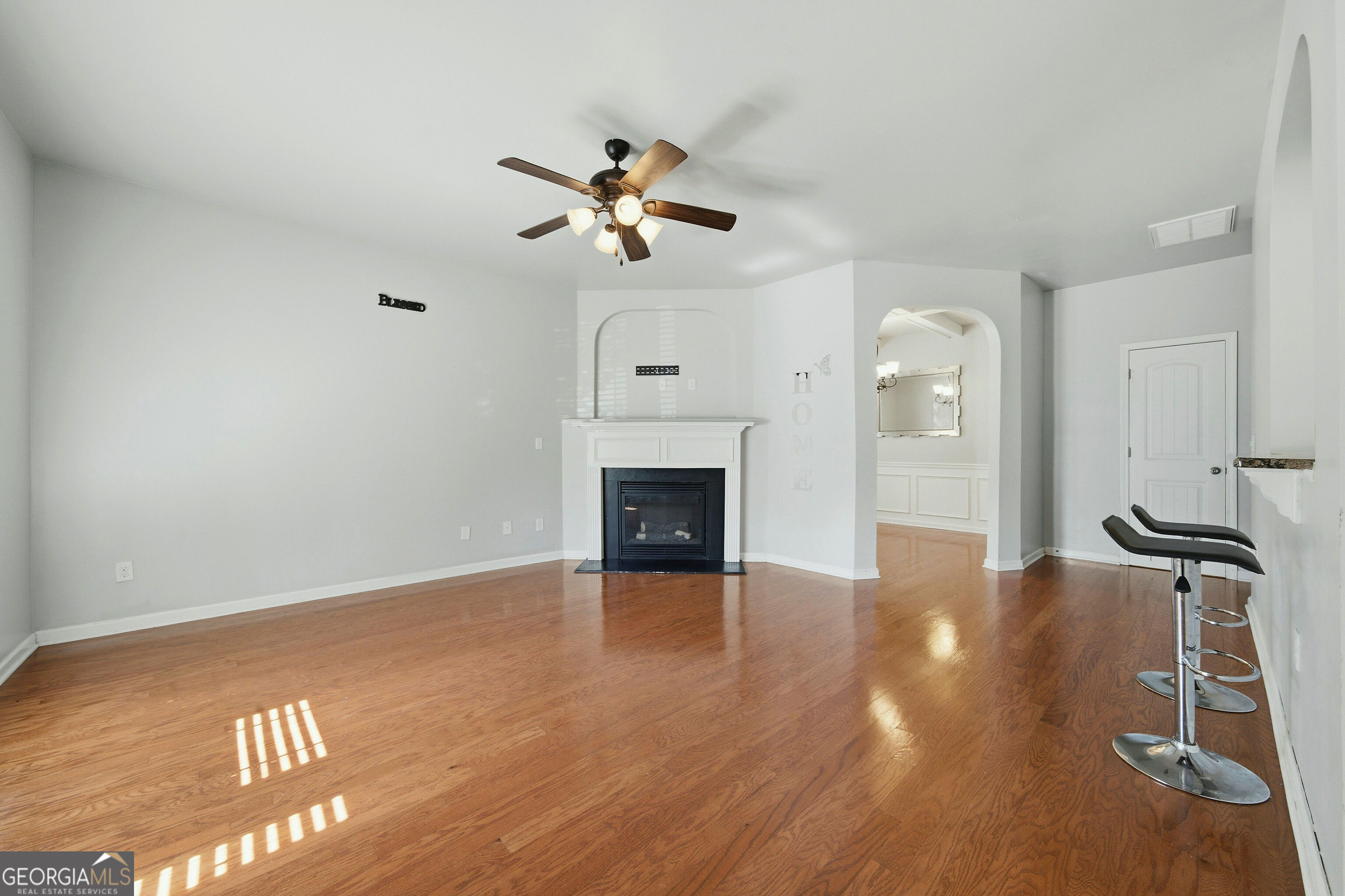 9 Matador Way Property Photo 5