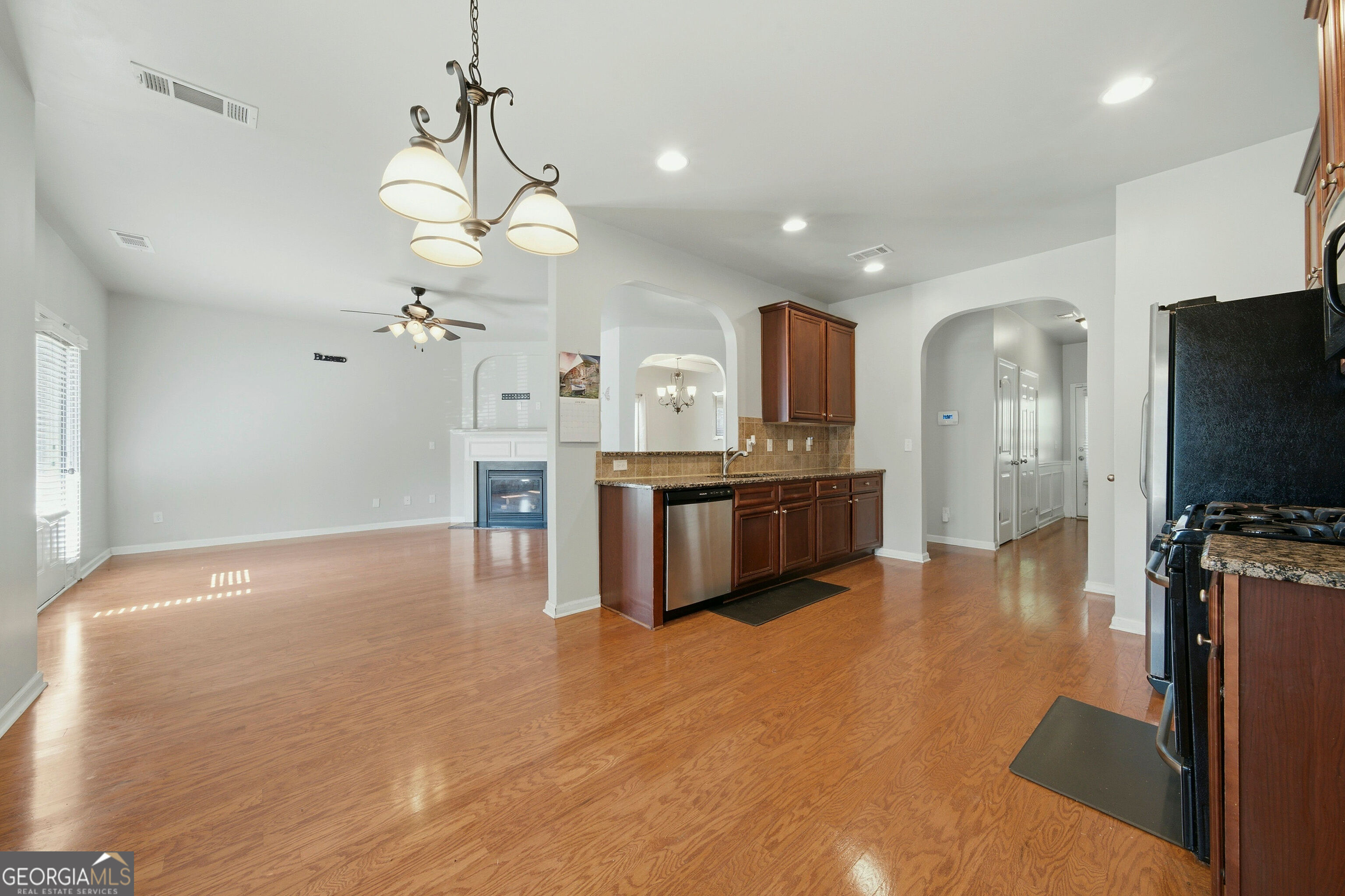 9 Matador Way Property Photo 8