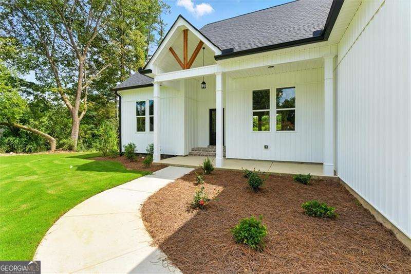 1 Mountain Chase Road Property Photo 6