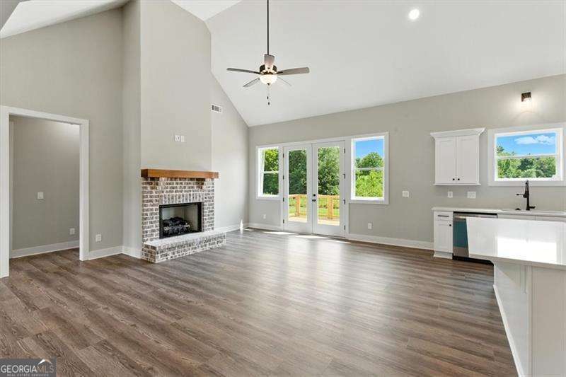 1 Mountain Chase Road Property Photo 9